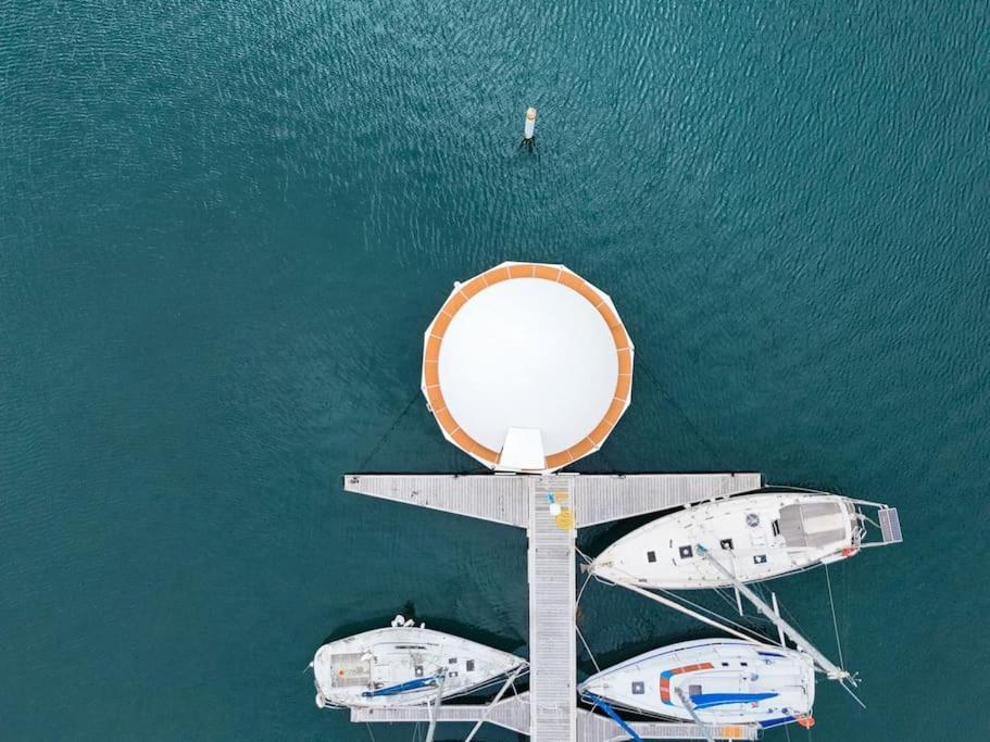 Anthenea Suite Hoteliere Flottante Perros-Guirec Kültér fotó