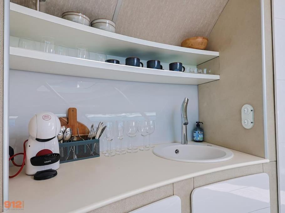 Anthenea Suite Hoteliere Flottante Perros-Guirec Kültér fotó